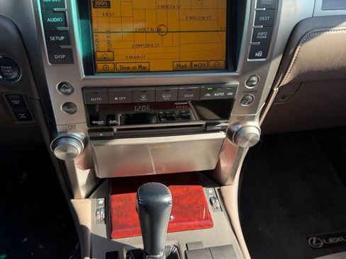 Used 2010 Lexus GX 460 image 42