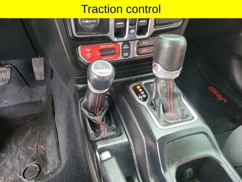Used 2020 Jeep Gladiator Rubicon w/ LED Lighting Group AWD/4WD image 18