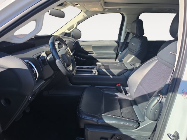 Certified 2025 Ford Expedition Max Platinum AWD/4WD image 11