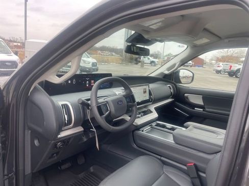 New 2026 Ford Expedition Max Active image 31