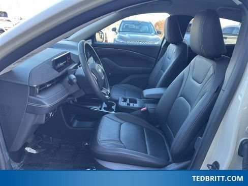 Certified 2025 Ford Mustang Mach-E Premium image 24