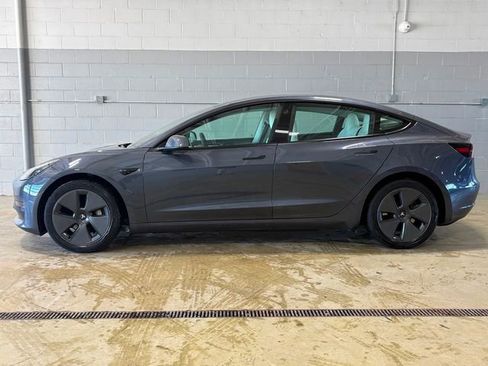 Used 2023 Tesla Model 3 Standard Range image 15