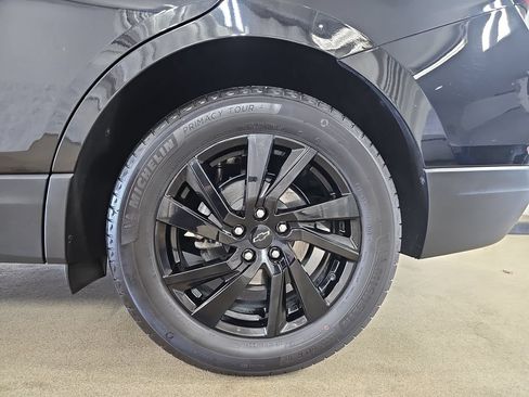 Used 2024 Chevrolet Equinox LS w/ LS Convenience Package FWD image 38