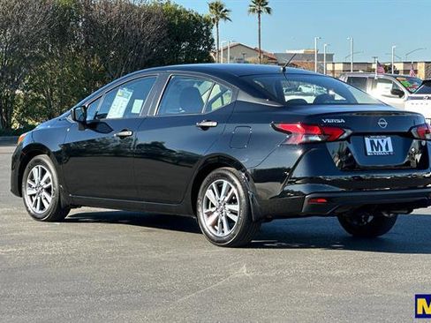 Used 2024 Nissan Versa S w/ S Plus Package image 6