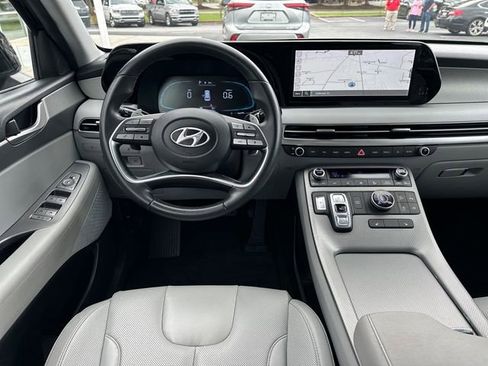 Used 2023 Hyundai Palisade SEL image 10