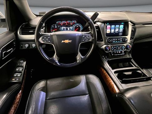 Used 2020 Chevrolet Tahoe Premier AWD/4WD image 8