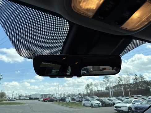 Used 2018 Honda Odyssey Touring image 27