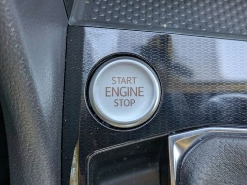 New 2026 Volkswagen Taos S image 31