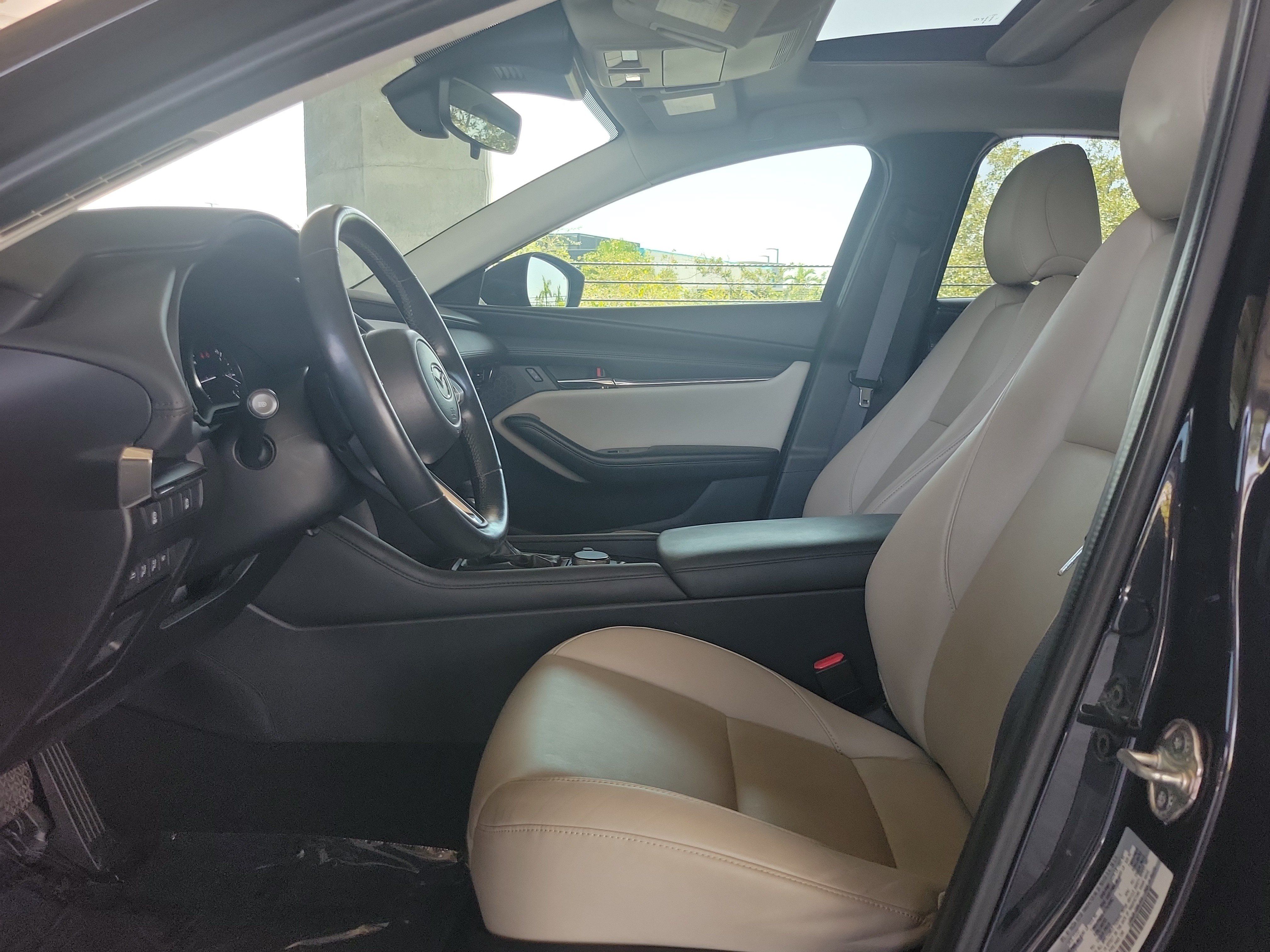 Used 2021 MAZDA MAZDA3 s FWD image 19