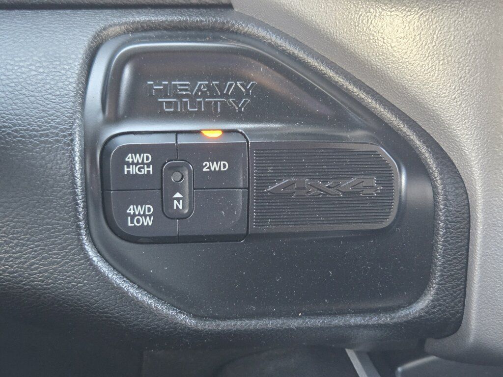 Used 2024 RAM 2500 Big Horn w/ Protection Group AWD/4WD image 21