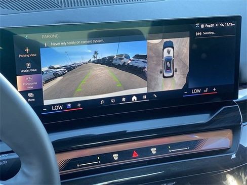 Certified 2025 BMW i5 eDrive40i w/ Premium Package image 29