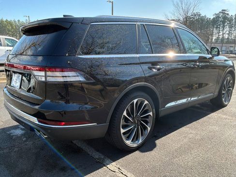 Used 2025 Lincoln Aviator Reserve w/ Illumination Package image 7