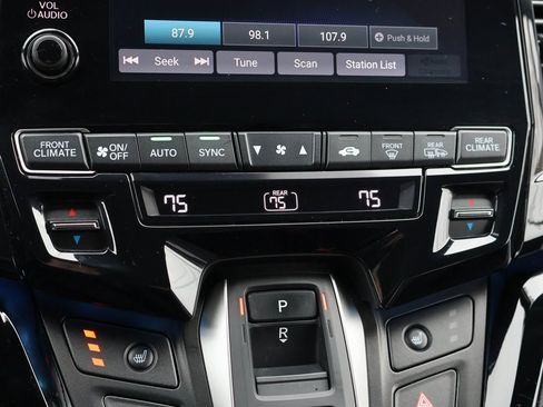 Certified 2023 Honda Odyssey Touring image 25