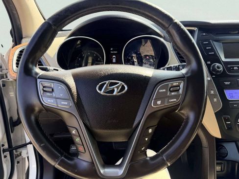 Used 2013 Hyundai Santa Fe Limited FWD image 35