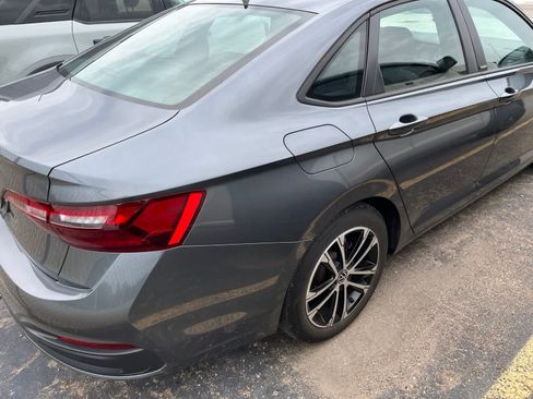 Used 2023 Volkswagen Jetta Sport FWD image 13