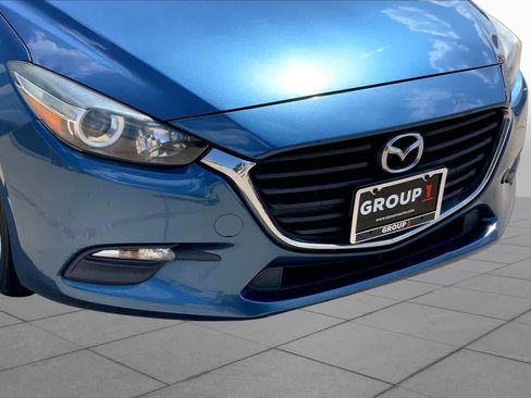 Used 2017 MAZDA MAZDA3 Sport w/ Preferred Equipment Package FWD image 28