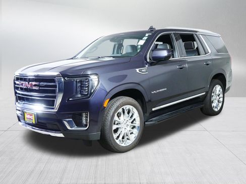 Certified 2023 GMC Yukon SLT AWD/4WD image 3