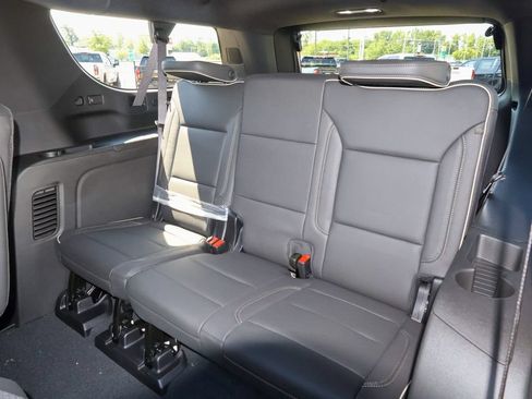New 2026 GMC Yukon XL Elevation w/ Elevation Premium Package AWD/4WD image 14