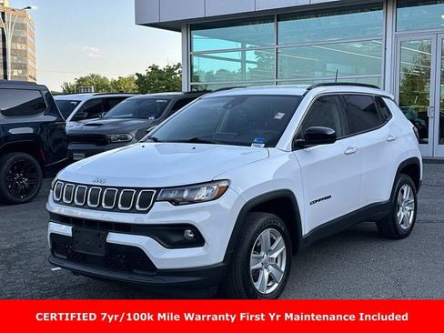 Certified 2022 Jeep Compass Latitude w/ Convenience Group AWD/4WD image 6