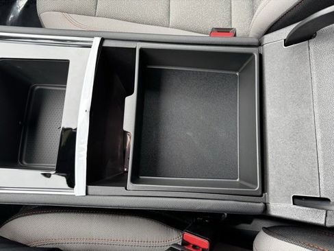 New 2026 Chevrolet Traverse LT w/ Midnight/Sport Edition image 18