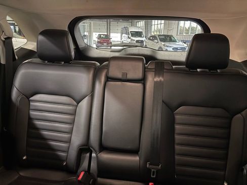 Certified 2024 Ford Edge SEL w/ Convenience Package image 20