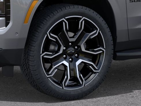 New 2026 Chevrolet Suburban RST w/ Advanced Technology Package AWD/4WD image 11