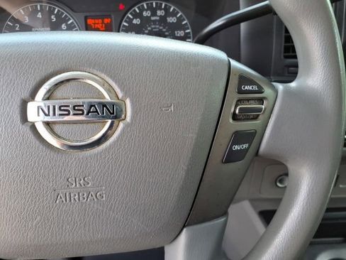 Used 2018 Nissan NV 3500 S RWD image 15