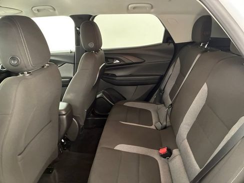 Certified 2022 Chevrolet TrailBlazer LT w/ Convenience Package AWD/4WD image 18