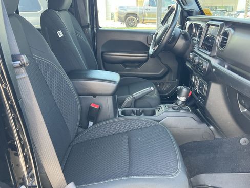 Used 2021 Jeep Gladiator Sport w/ Quick Order Package 24Q 80Th AWD/4WD image 27