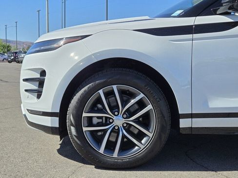 Used 2024 Land Rover Range Rover Evoque Dynamic SE AWD/4WD image 9