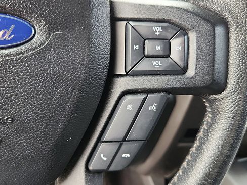 Used 2015 Ford F150 XLT w/ Equipment Group 302A Luxury image 15