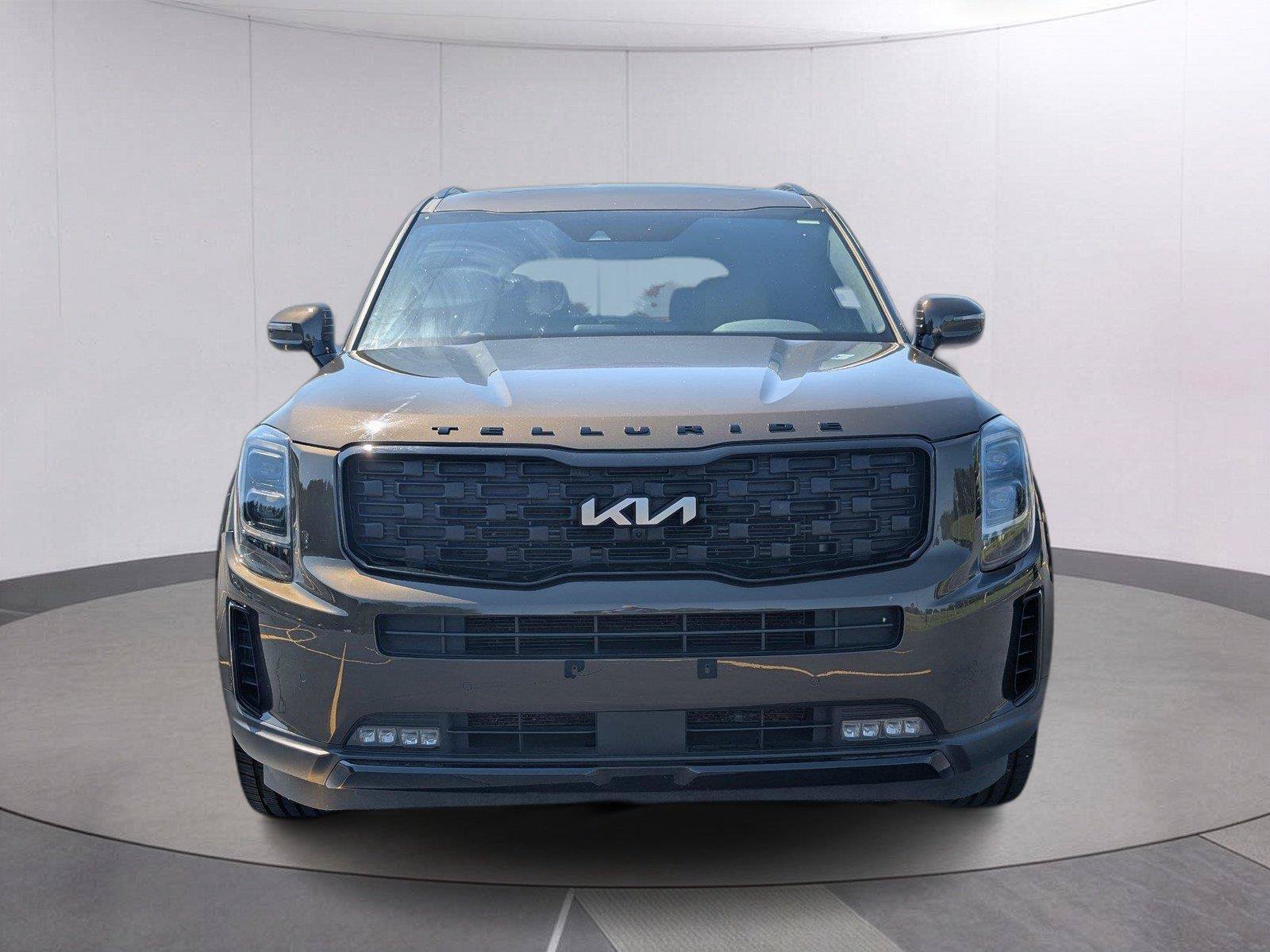 Used 2022 Kia Telluride SX w/ Nightfall Edition Package AWD/4WD image 9