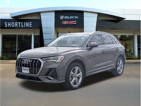 Used 2021 Audi Q3 2.0T Premium Plus w/ Premium Plus Package AWD/4WD image 7