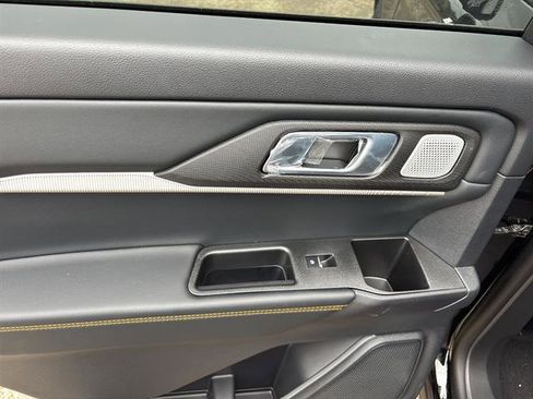 New 2026 Ford Explorer Tremor w/ Tremor Ultimate Package AWD/4WD image 16