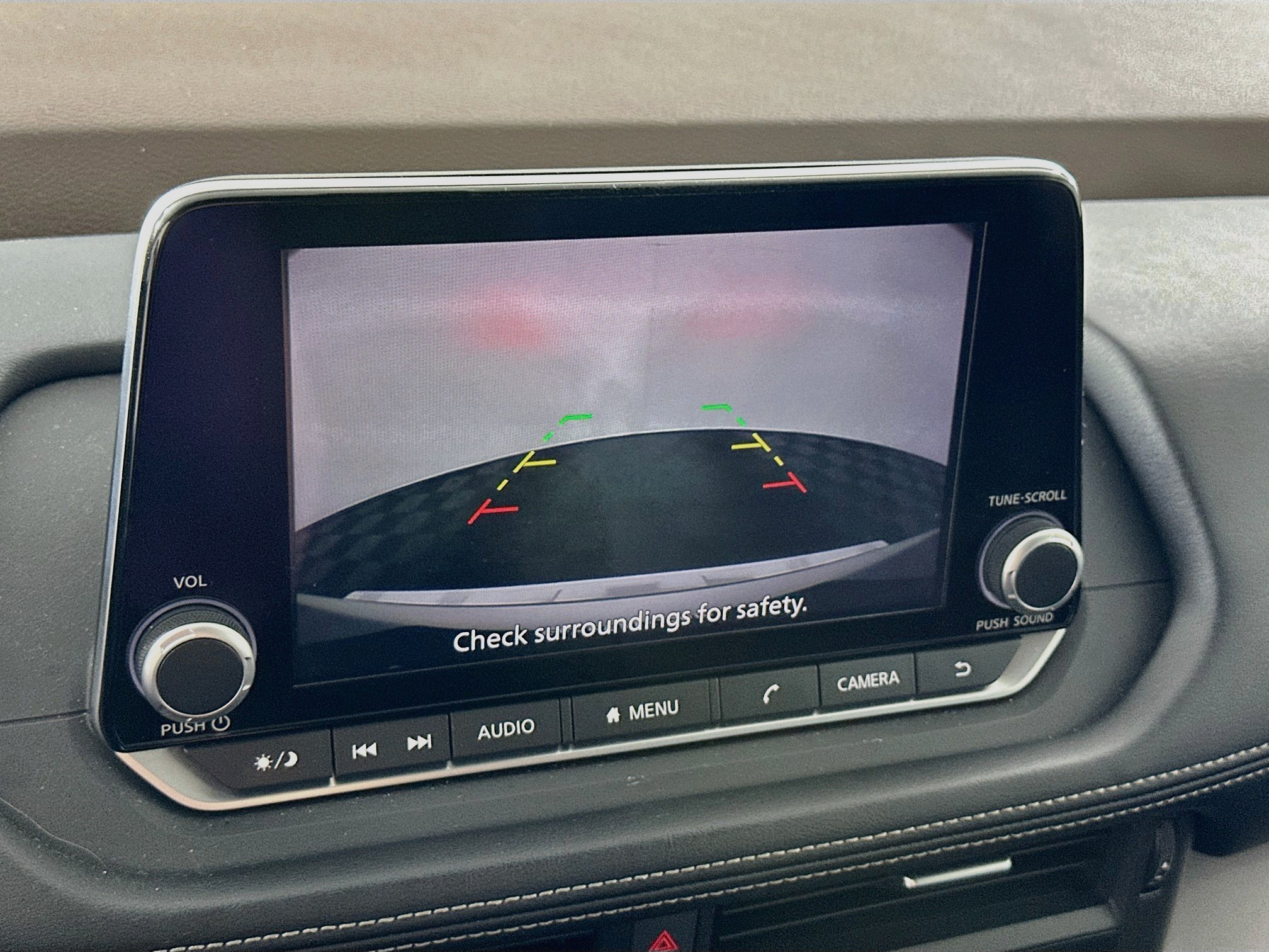 Used 2023 Nissan Rogue SV FWD image 22