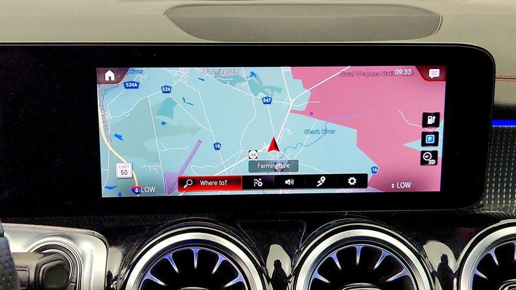 Used 2022 Mercedes-Benz EQB 350 4MATIC w/ AMG Night Package image 16
