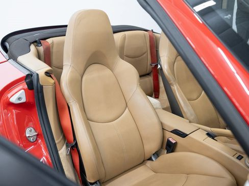 Used 2009 Porsche 911 Carrera S image 25