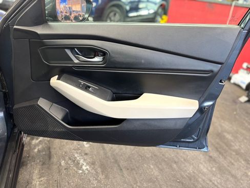 Used 2023 Honda Accord EX image 22