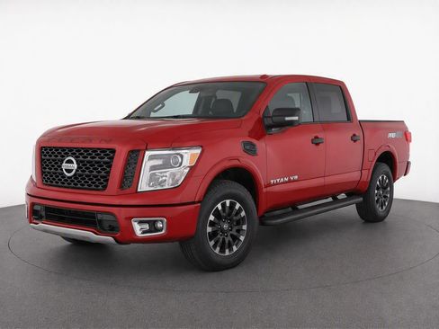 Used 2019 Nissan Titan PRO-4X AWD/4WD image 1