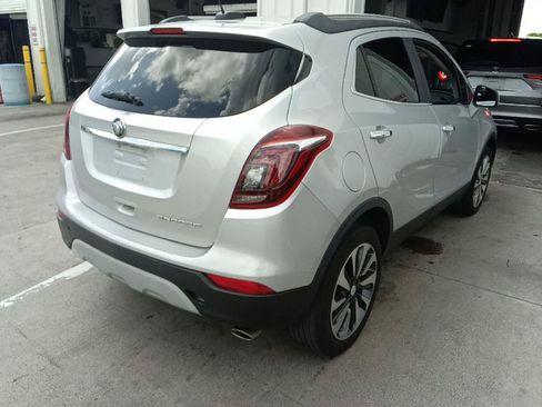 Used 2021 Buick Encore Preferred FWD image 3