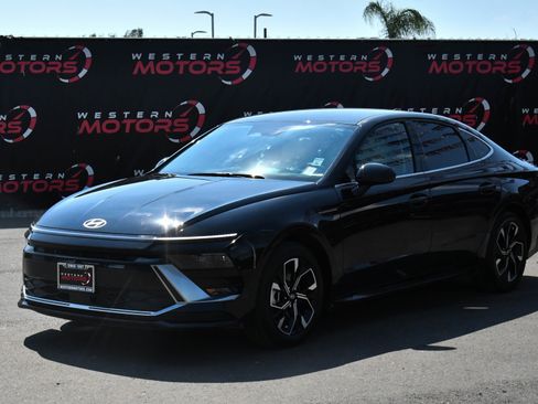 Used 2024 Hyundai Sonata SEL image 3