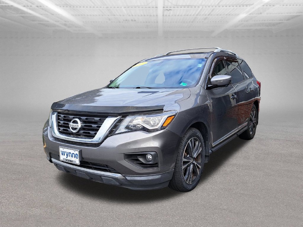 Used 2017 Nissan Pathfinder Platinum FWD image 3
