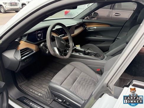 Used 2023 Audi e-tron GT Prestige w/ Prestige Package AWD/4WD image 5