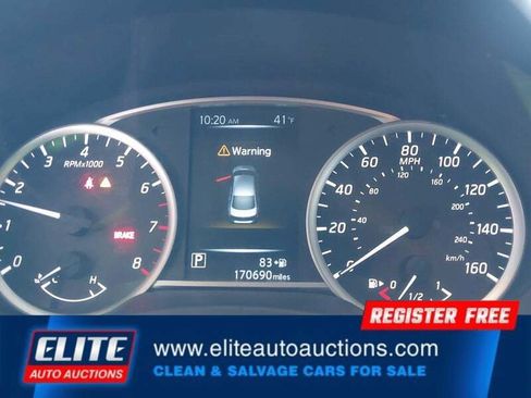 Used 2017 Nissan Sentra SV image 14