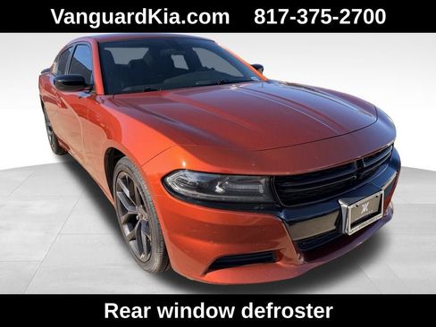 Used 2021 Dodge Charger SXT w/ Blacktop Package image 5