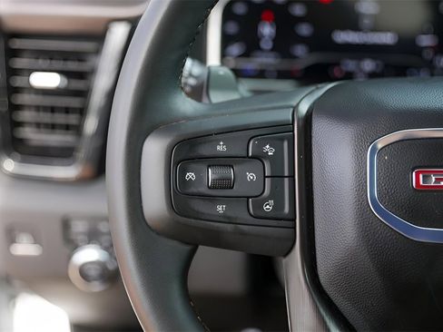 Used 2025 GMC Sierra 1500 AT4 image 17