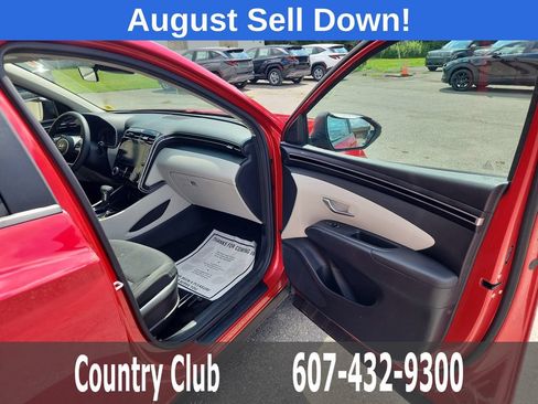 Certified 2022 Hyundai Tucson SEL AWD/4WD image 30