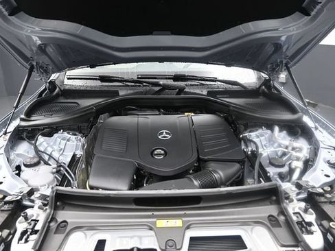 Used 2026 Mercedes-Benz GLC 300 image 32