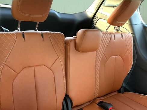 New 2026 Chrysler Pacifica Pinnacle image 6