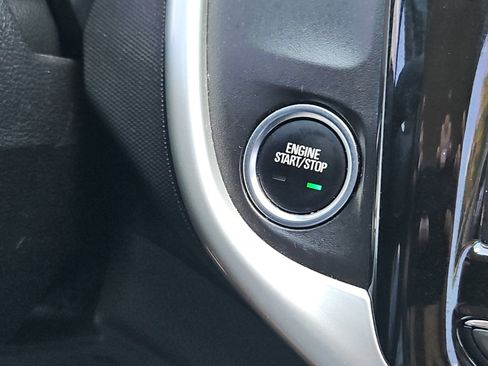 Used 2020 Chevrolet Sonic LT w/ Convenience Package FWD image 20